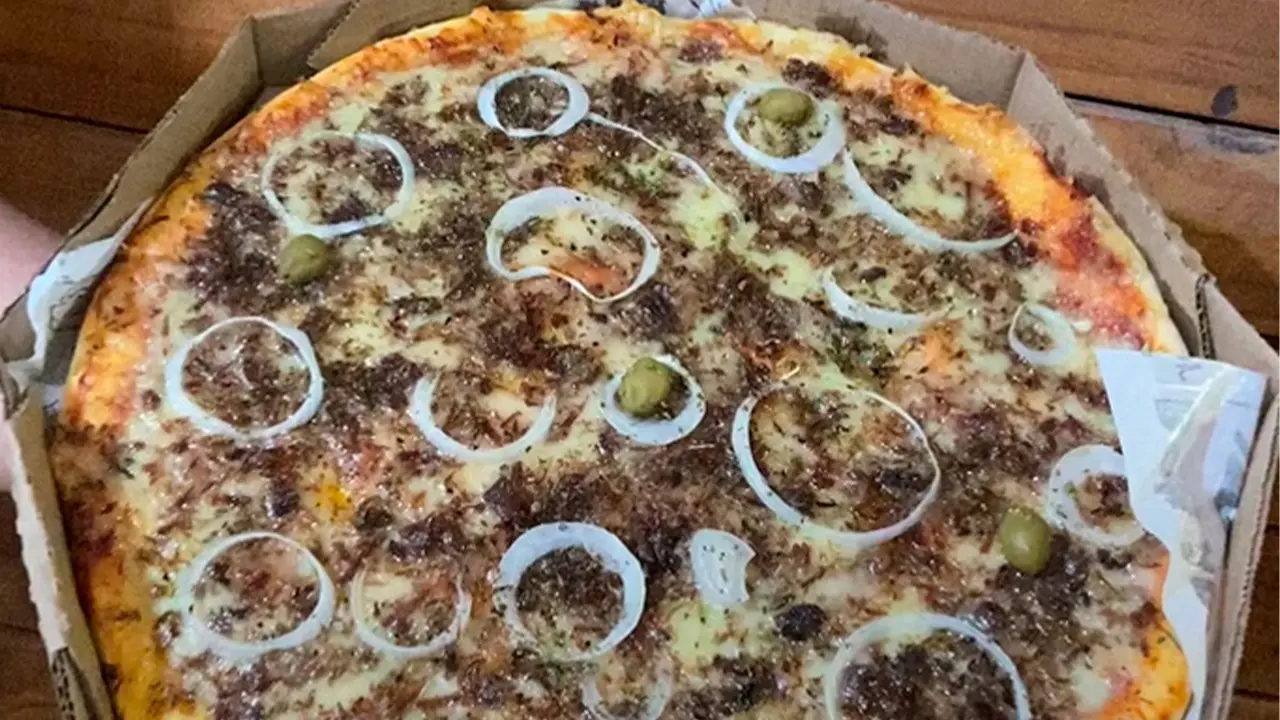 dguste-pizza-pizza-de-carne-do-sol