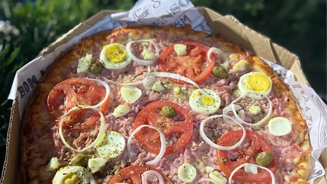 pizzaria-dguste-pizza